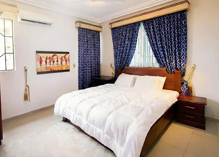 Aduk Guest House Airport City Accra