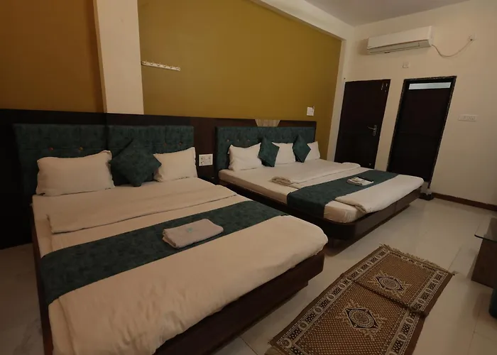 Hotel Shivalay Palace