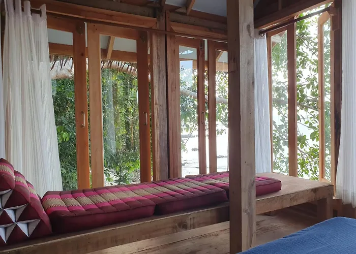 Palm Beach Resort Koh Phayam