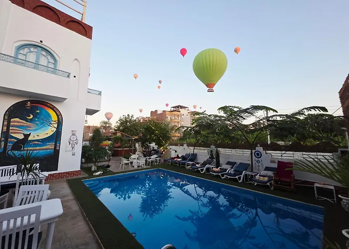 Flower Of Life Hotel