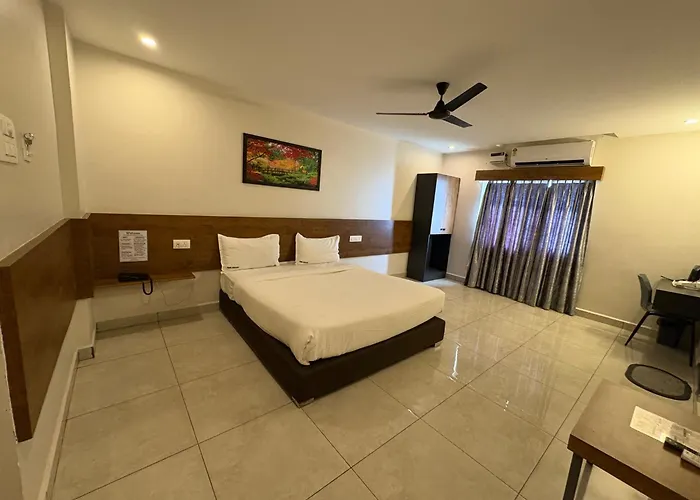 Hotel Park Varaahi