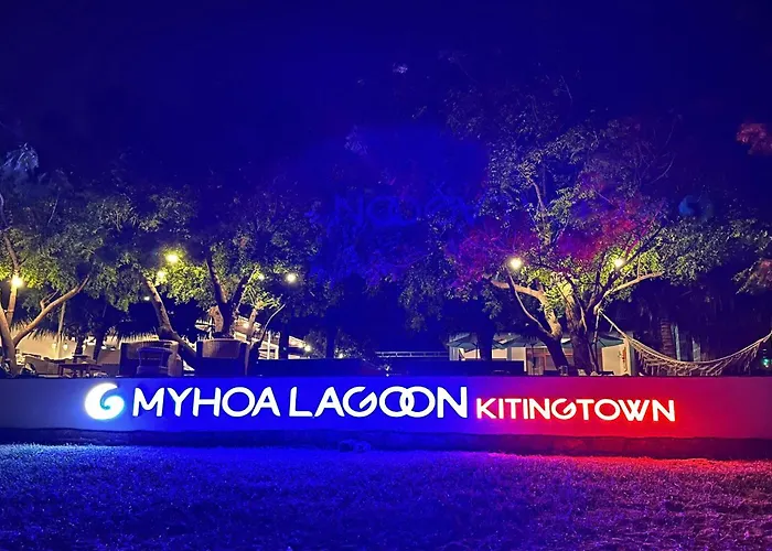 Myhoa Lagoon - Kiting Town