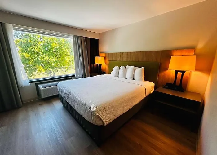 Radiant Inn And Suites