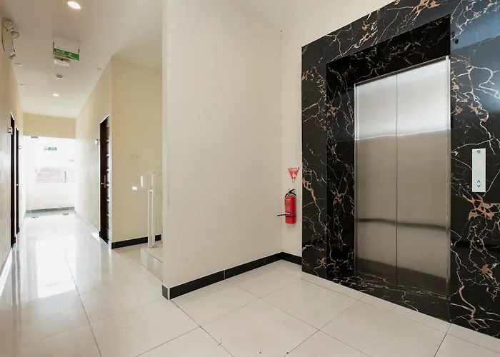 Reddoorz Plus @ Uno Jalan Merak Samarinda
