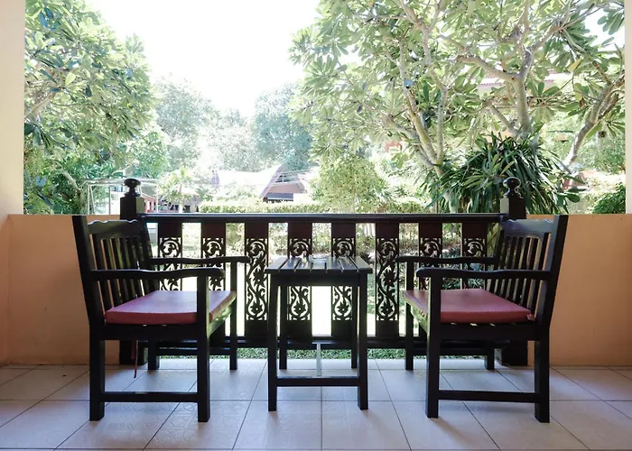 C4 Resort