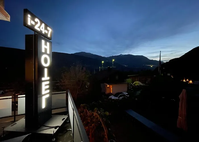 Long & Short Stay Hotel Bahnhof Ausserberg