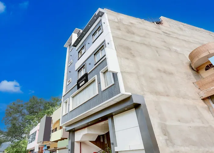 Super Townhouse Model Town Rohtak Formerly Hotel Tathastu