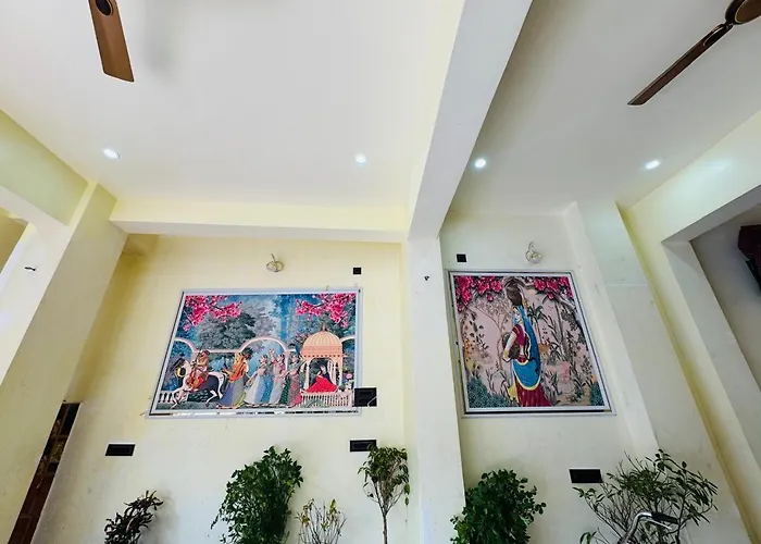 Hotel Shree Radhe & Banquet