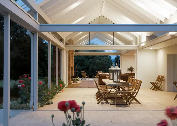 Littlebourne Guest House