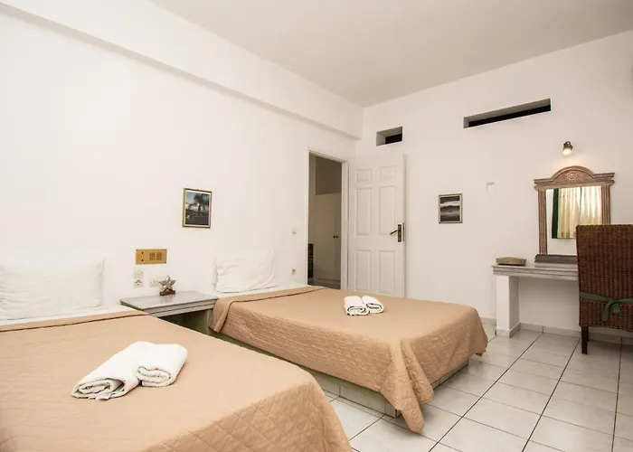 Aquarius Apartments "By Checkin"
