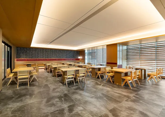 Floral Hotel Banlan Cangzhou Convention And Exhibition Center High-Speed Railway West Station