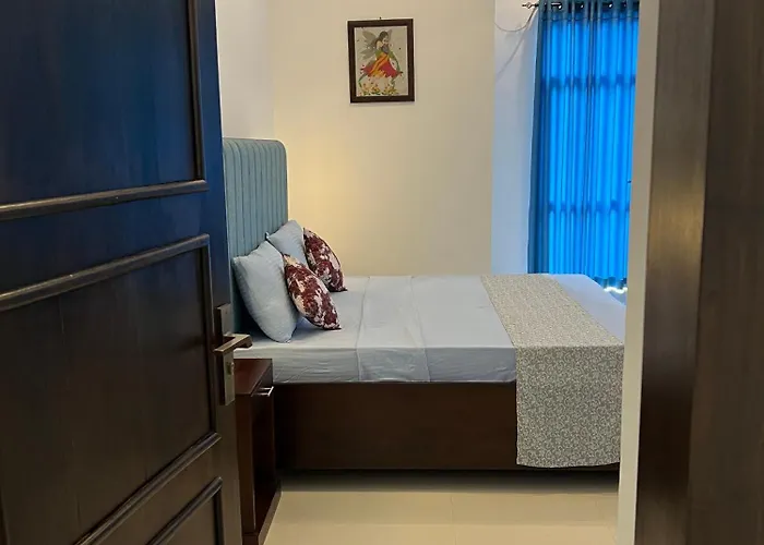 Golden Pearl Reception Hall & Hotel