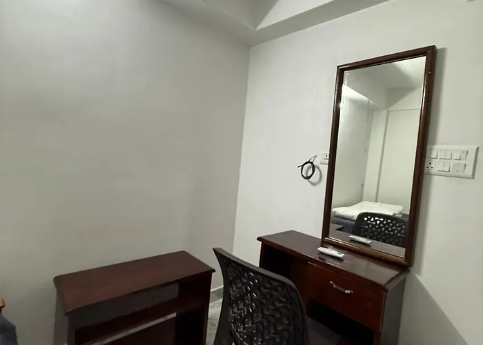 S Rooms