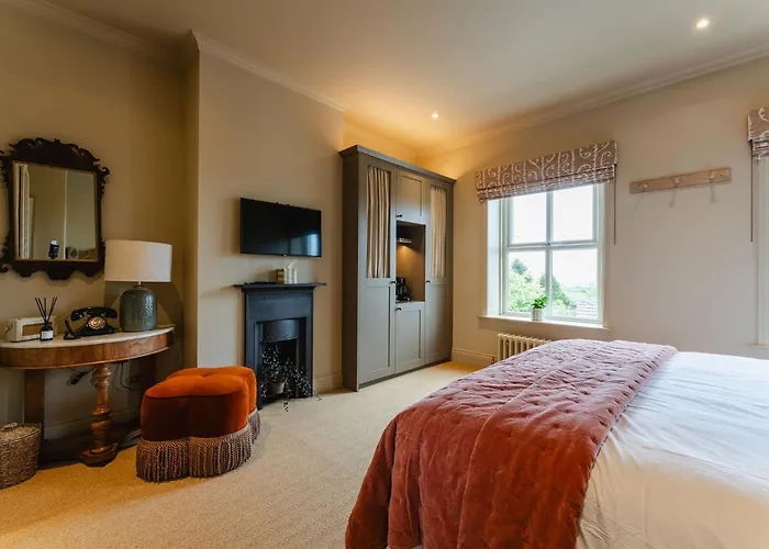 The 3 Acres Inn & Restaurant