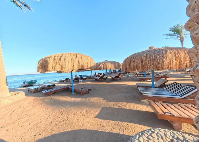 New Chalet With Sea View And Private Beach Access 82M