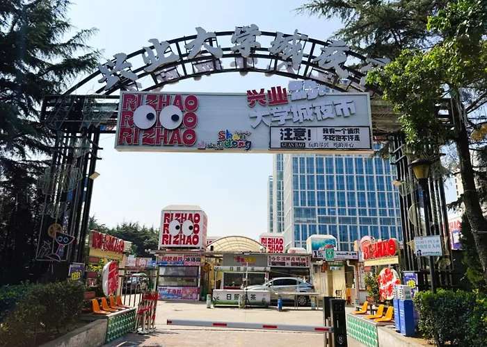 Holiday Inn Express Rizhao Oriental Colorful City