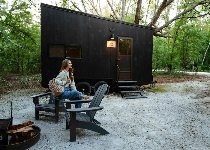 Postcard Cabins Shenandoah, Outdoor Collection By Marriott Bonvoy