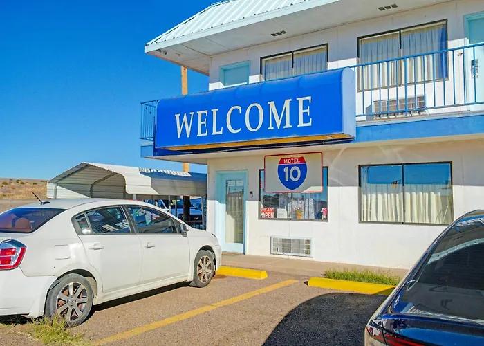 Motel 10