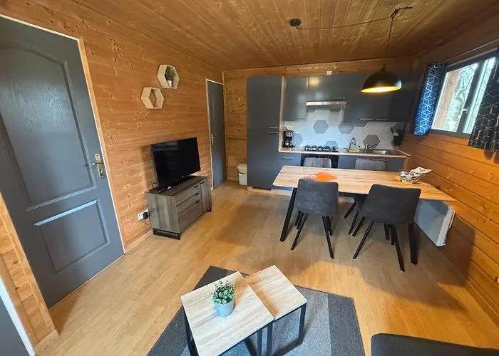 Camping & Chalets La Santoire