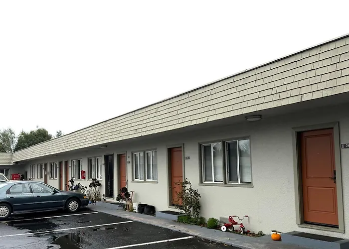 6 Rivers Motel Fortuna Near Hwy 101