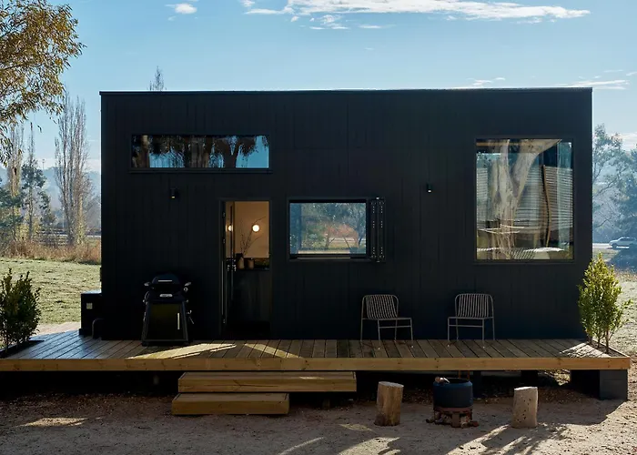 Nestled Cabins