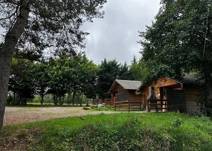 Camping & Chalets La Santoire