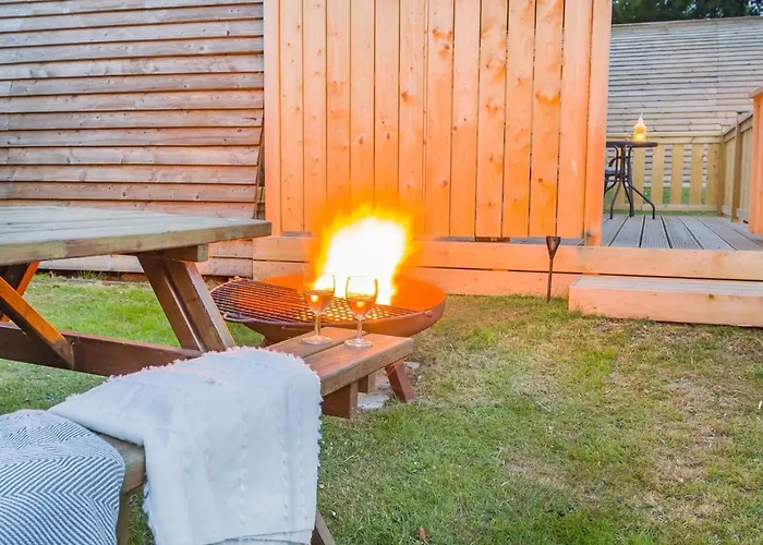 1 Bed In Northrepps Oc-F32550