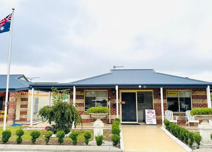 Marulan Motor Inn