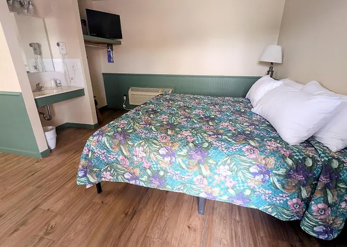 Auburn Inn Motel