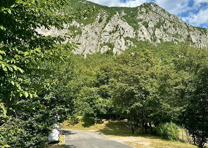 Kamp Tura- Camping Pitch Only