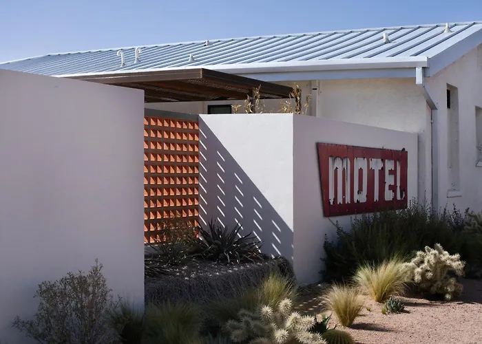 Entire Private Boutique Motel W Courtyard And Sauna