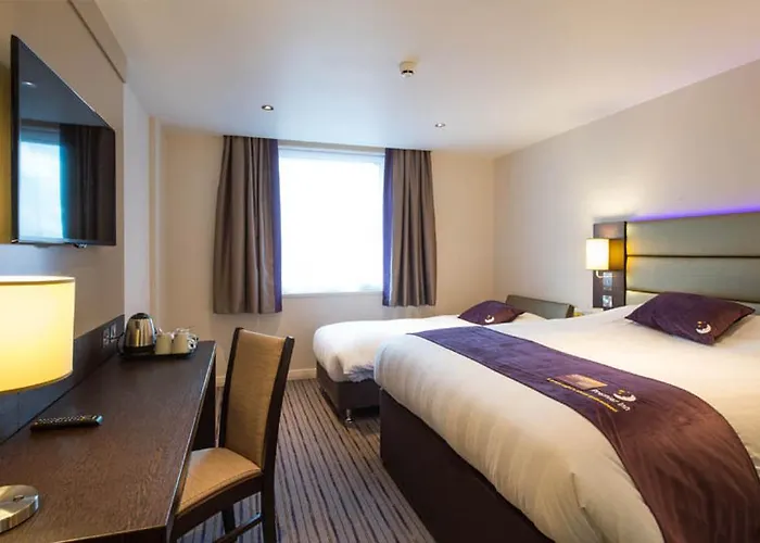 Premier Inn Oldham Central
