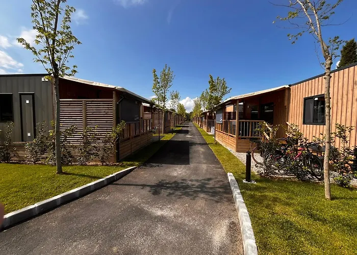 Estivo Premium Deluxe Mobile Homes On Camping Del Sole Village
