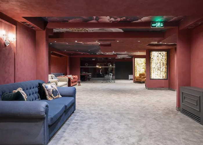 Premier Luxury Mountain Resort