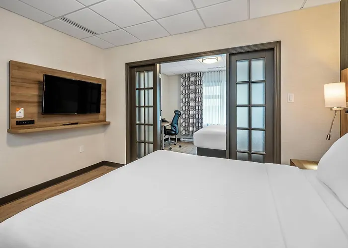 Quality Suites