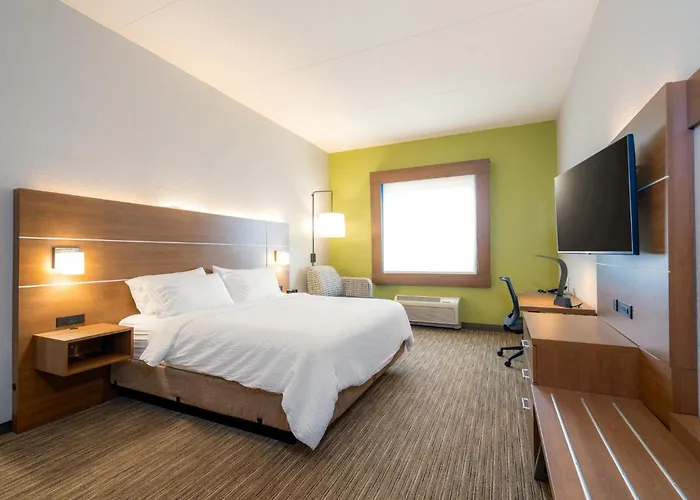 Holiday Inn Express Hotel & Suites Mankato East By Ihg