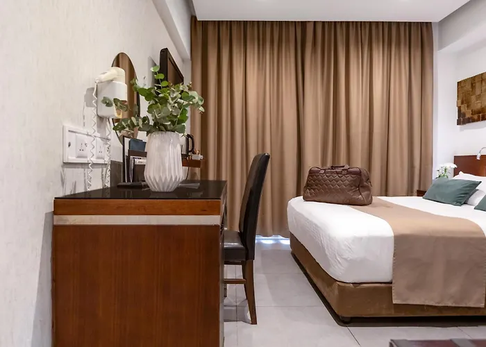 Achilleos City Hotel