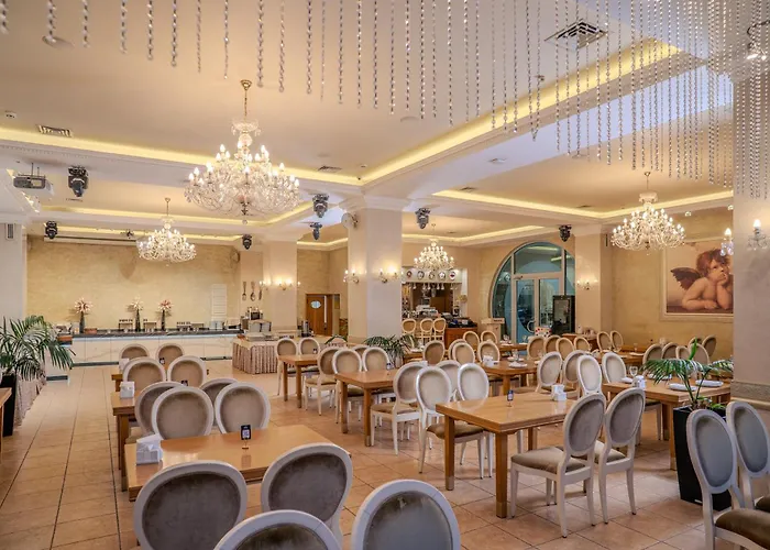 Nadiya Hotel