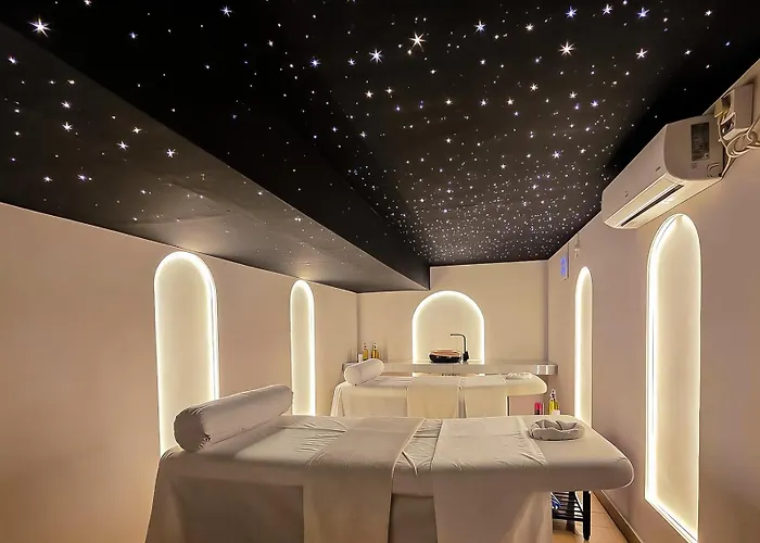 Hotel Sapphire