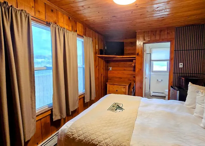 Alpine Lodge