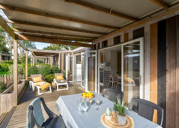 Camping Maeva Respire Le Village Perrosien