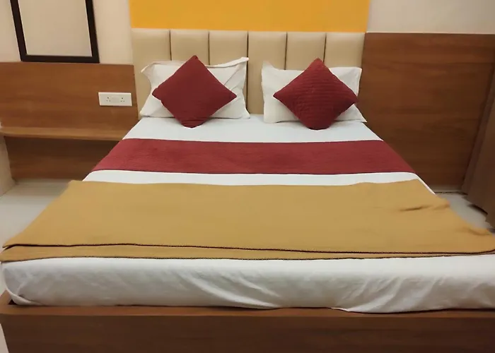Hotel O Mayur Lodge