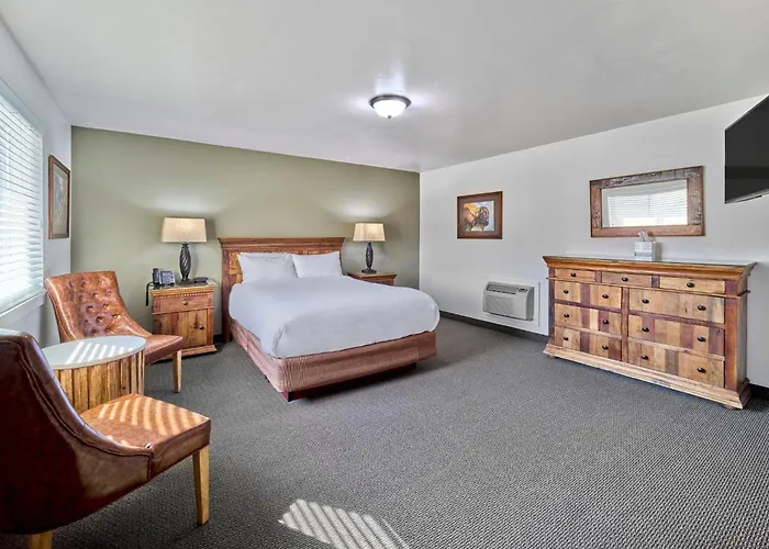 Roosevelt Hotel & Cabins - Yellowstone