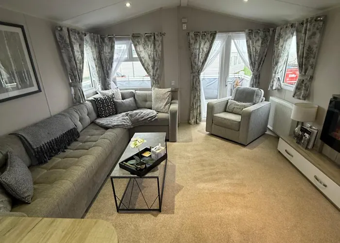Luna Retreat - Newbiggin By The Sea