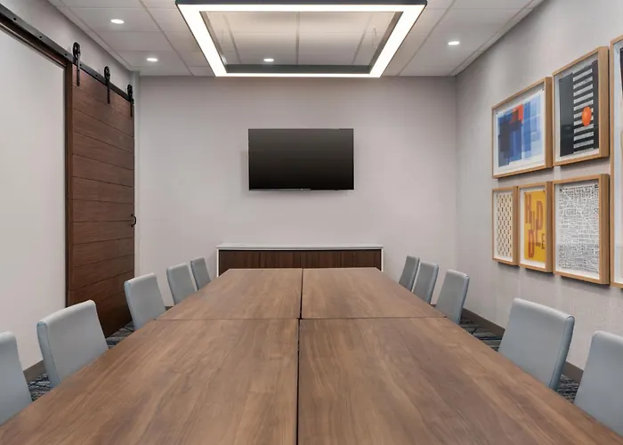 Holiday Inn Express & Suites Westfield - Indianapolis By Ihg