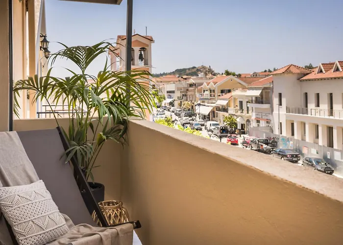 Nomade Agora Suites - Lixouri Town Centre, Kefalonia - Private Balconies