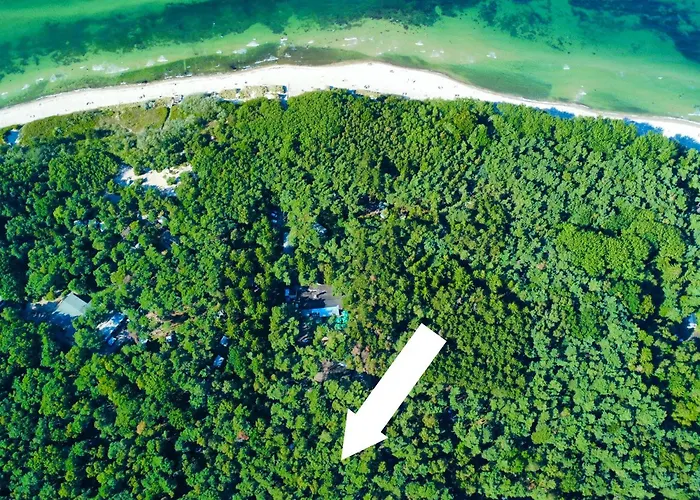 Campingplatz auf Rügen - Stellplatz für Wohnmobile , Wohnwagen , auch zum Zelten - in direkter Nähe zum Naturstrand -Natur Pur - Feriensiedlung Schwalbennest