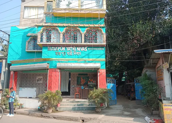 Mayapur Yatri Nivas