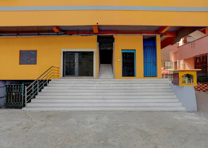 Super Hotel O Machilipatnam Railway Station Formerly Hasini Celebrations
