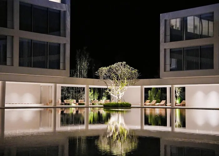 The Uechao Hotel Riyuebay